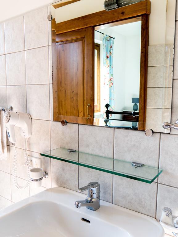 Hotel Albergo Ristorante Il Ciclope Arpino Екстер'єр фото